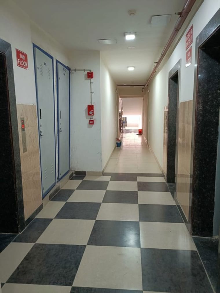 undefined, gaur-city-7th-avenue 3 Bedroom 1300 Sq.Ft. Apartment In Sector 4 Greater Noida Greater Noida 10632340