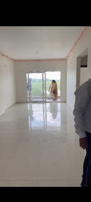 Room in 3 BHK Apartment at Aaditris Empire Apartments, Velmala – for Sale