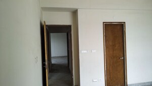 Room in  Apartment at Cossipore – for Sale