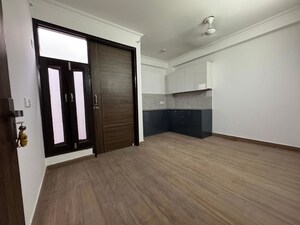 Room in 1 BHK Builder Floor at Chattarpur – for Rent