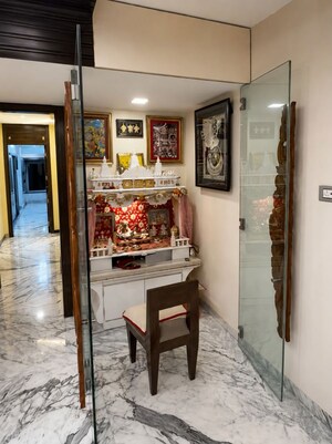 Parking in 2 BHK Apartment at Kamal Kunj Vile Parle, Vile Parle West – for Sale