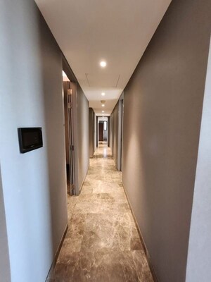 Building Lobby in 3 BHK Apartment at Piramal Mahalaxmi, Mahalaxmi – for Rent