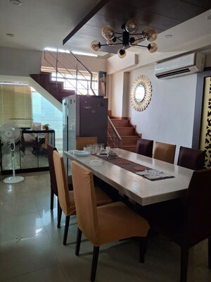 4 BHK Apartment For Sale in Parsvnath Panorama, Sector Swarn Nagri