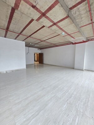 Room in  Office Space at Goregaon East – for Sale