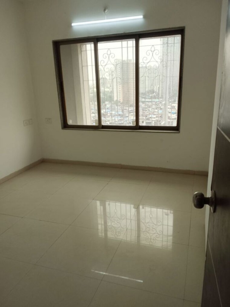 Room, kandivali west 1 Bedroom 430 Sq.Ft. Apartment In Kandivali West Mumbai 10631204