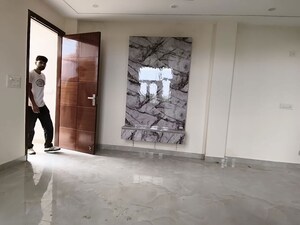Room in 1 BHK Builder Floor at Malviya Nagar – for Rent