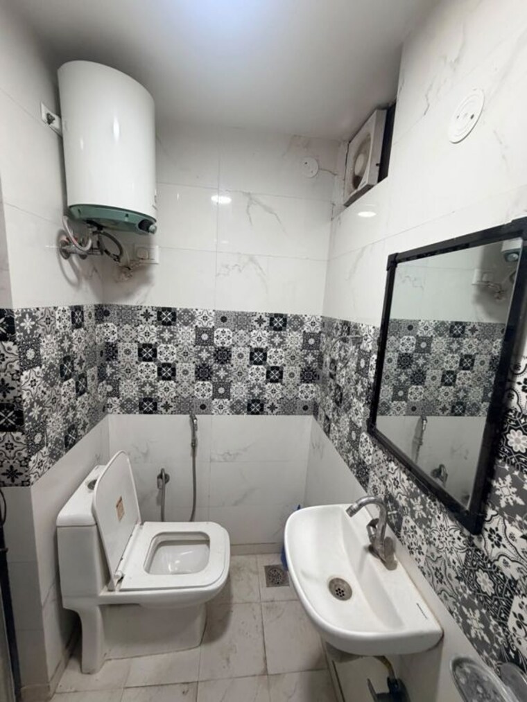 Team Area, malviya nagar 1 Bedroom 600 Sq.Ft. Builder Floor In Malviya Nagar Delhi 10632580