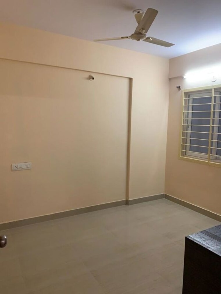 Room, hegde nagar 5 Bedroom 4300 Sq.Ft. Independent House In Hegde Nagar Bangalore 9726748