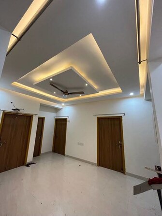 3 BHK + Store Room Apartment For Rent in Isha Apartments Mahanagar in Mahanagar, Lucknow