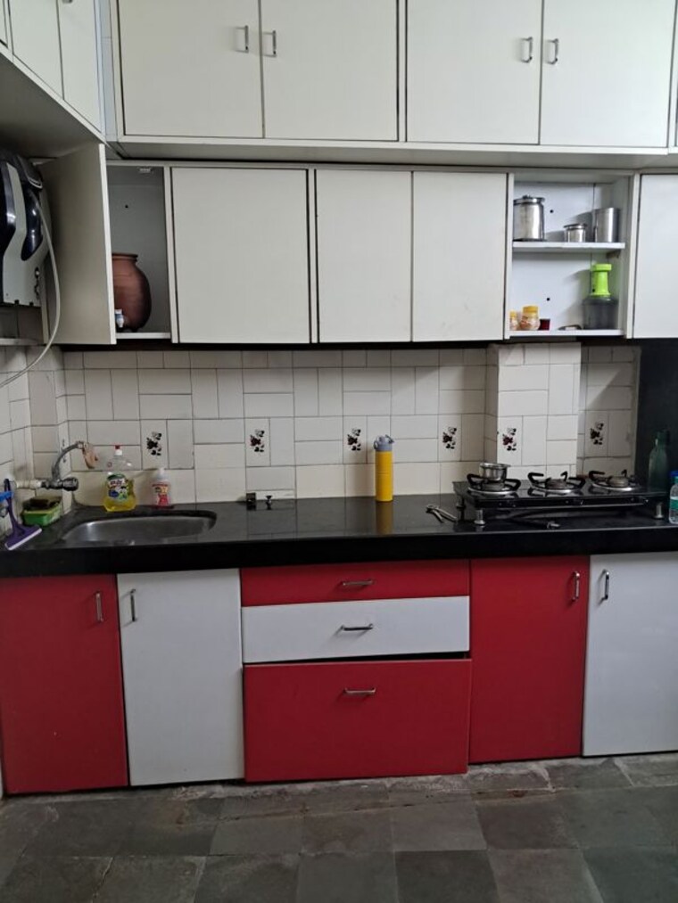 Kitchen, vile parle east 1 Bedroom 550 Sq.Ft. Apartment In Vile Parle East Mumbai 10632612