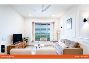 Living Room in 2.5 BHK Apartment at Oberoi Realty Woods, Goregaon East – for Sale
