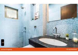 Bathroom in 2.5 BHK Apartment at Oberoi Realty Woods, Goregaon East – for Sale