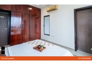 Furnished Amenities in 2.5 BHK Apartment at Oberoi Realty Woods, Goregaon East – for Sale