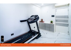 Furnished Amenities in 5 BHK Apartment at Oberoi Realty Esquire, Goregaon East – for Sale