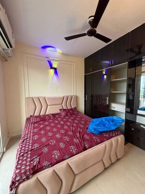 Bedroom in 2 BHK Apartment at Signature Global Prime, Sector 63a – for Rent