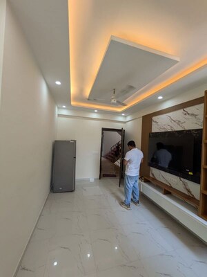 Furnished Amenities in 2 BHK Apartment at Signature Global Prime, Sector 63a – for Rent