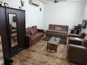 1 RK Builder Floor For Rent in Ansal Sushant Lok I, Sector 43