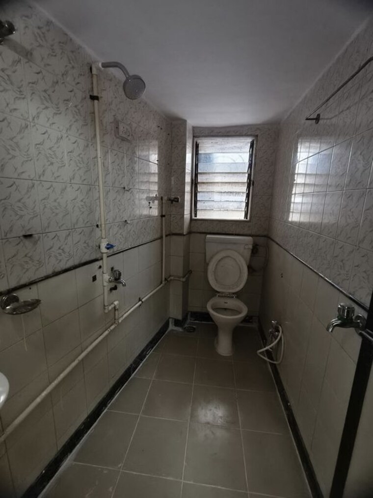 Bathroom, riddhi-garden 1 Bedroom 645 Sq.Ft. Apartment In Malad East Mumbai 10632716