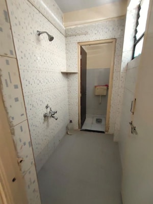 Bathroom in 1 BHK Apartment at Karve Nagar – for Rent