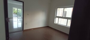 Room in 4 BHK Builder Floor at BPTP Parkland, Sector 75 – for Sale