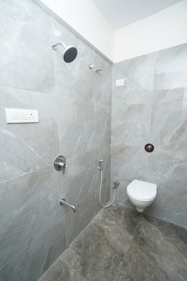 Bathroom, abrol-signature 2 Bedroom 659 Sq.Ft. Apartment In Malad West Mumbai 10632781