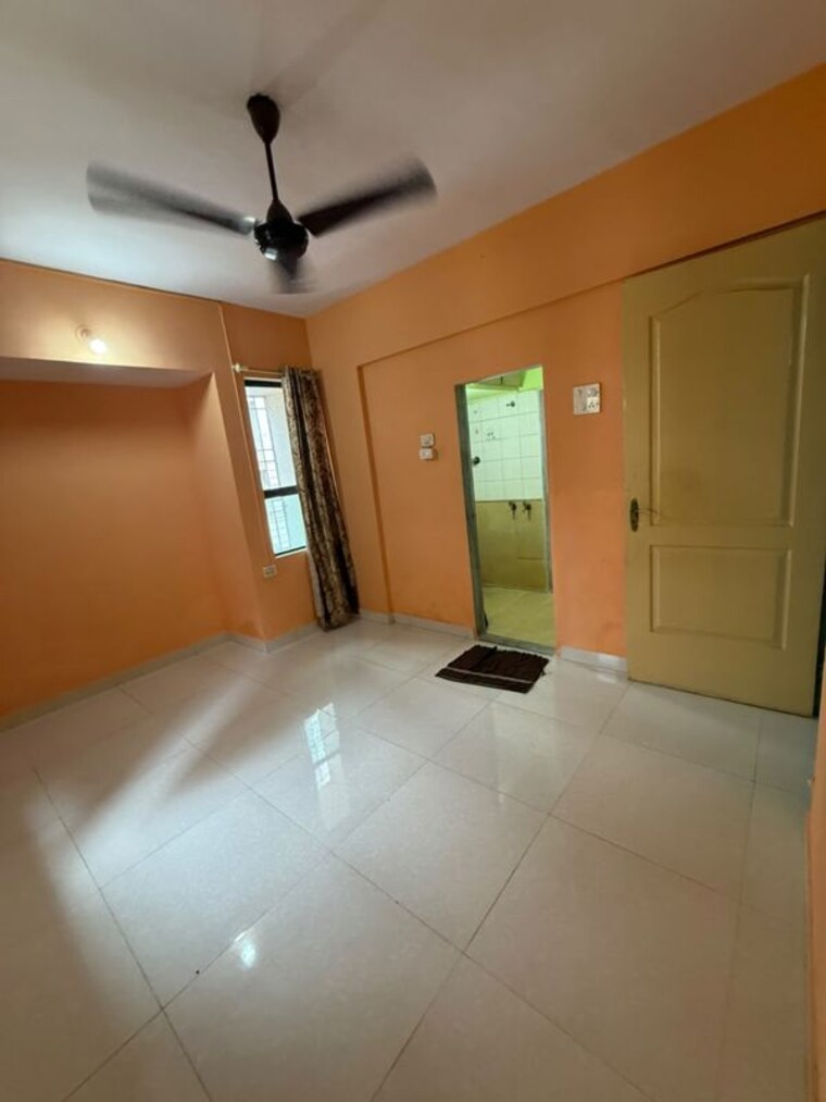 Room, cosmos-residancy 2 Bedroom 560 Sq.Ft. Apartment In Kavesar Thane 10631472