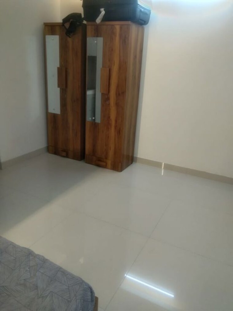 Room, worli naka Pg For Boys & Girls In Worli Naka 10632792