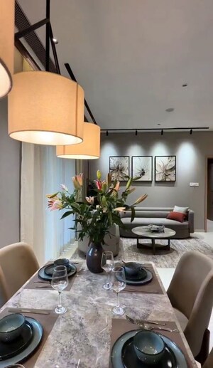 Team Area in 2 BHK Apartment at Dhankawadi – for Sale