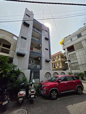 3 BHK Builder Floor – Exterior View View at Rajouri Garden - for Rent