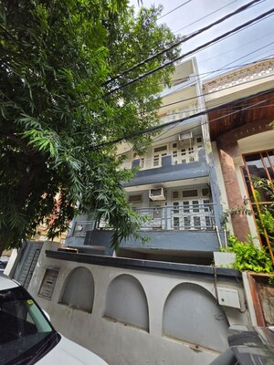 3 BHK Builder Floor – Exterior View View at Rajouri Garden - for Rent