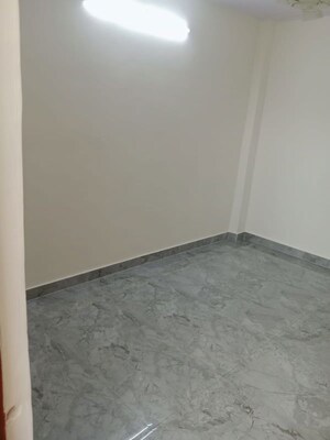 1 RK Builder Floor For Sale in Moti Nagar