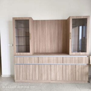Room in 3.5 BHK Apartment at Kalpataru Vista, Sector 128 – for Rent