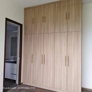 Room in 3.5 BHK Apartment at Kalpataru Vista, Sector 128 – for Rent