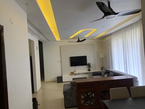 Team Area in 3 BHK Apartment at Gazipur – for Rent