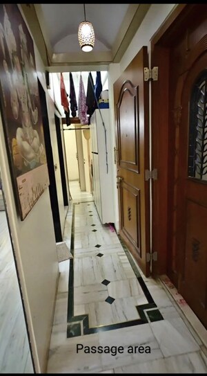 Lobby in 2 BHK Apartment at Mahesh Sadan, Vile Parle West – for Rent