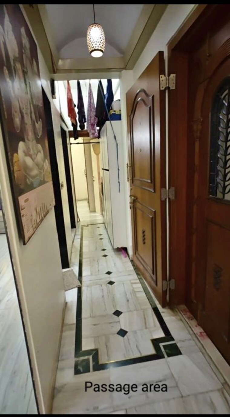 Lobby, mahesh-sadan 2 Bedroom 900 Sq.Ft. Apartment In Vile Parle West Mumbai 10630758