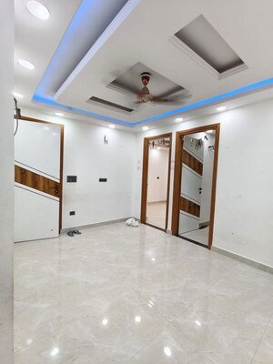 2 BHK Builder Floor For Rent in Govindpuri