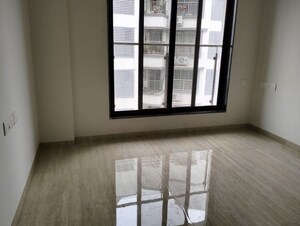 Room in 1 BHK Apartment at Prayag Heights, Dindoshi – for Rent