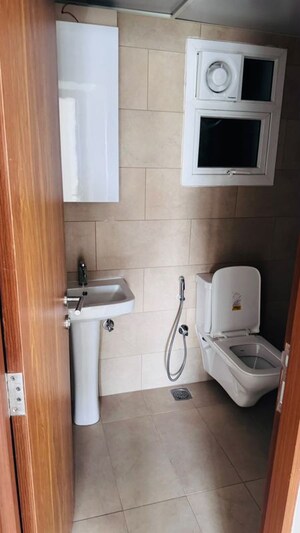 Bathroom in 1 BHK Apartment at Prestige Primrose Hills, Banashankari 6th Stage – for Rent