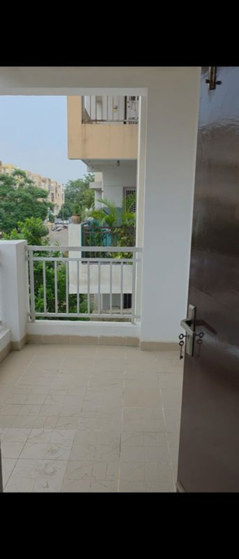 Balcony, sector 85 3 Bedroom 180 Sq.Ft. Builder Floor In Sector 85 Faridabad 10632936