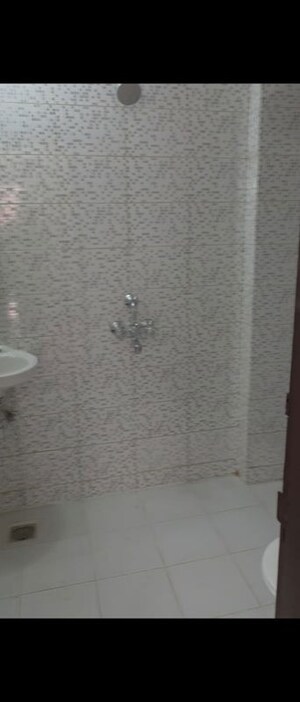 Bathroom in 3 BHK Builder Floor at Sector 85 – for Rent