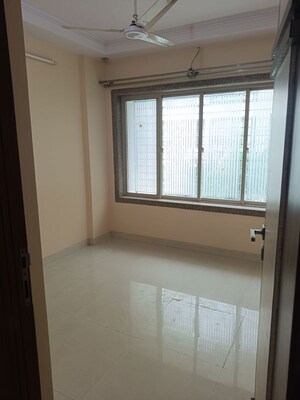 Room in 3 BHK Apartment at M Barai Sunflower, Virar West – for Rent