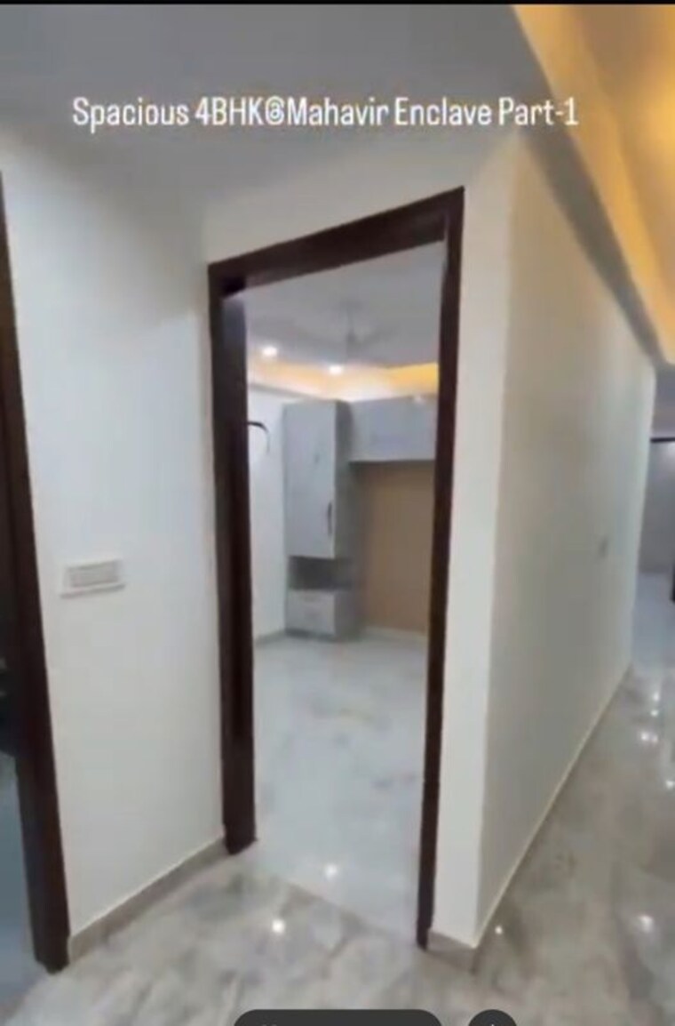 undefined, mahavir enclave 4 Bedroom 130 Sq.Yd. Builder Floor In Mahavir Enclave Delhi 10632963
