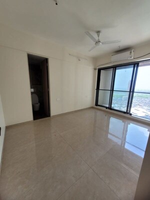 Room in 3 BHK Apartment at Dosti Eastern Bay Phase 1, Wadala – for Sale