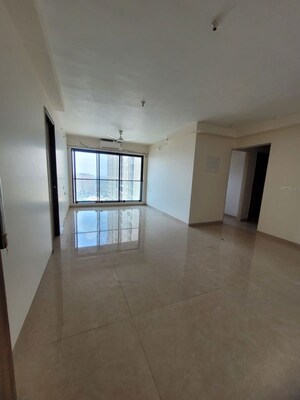 Room in 3 BHK Apartment at Dosti Eastern Bay Phase 1, Wadala – for Sale
