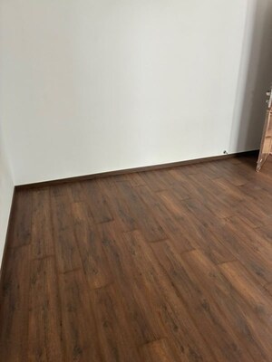 Room in 2.5 BHK Apartment at Cooke Town – for Rent