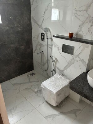 Bathroom in 2.5 BHK Apartment at Cooke Town – for Rent