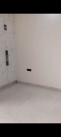 1 BHK Builder Floor For Rent in Moti Nagar