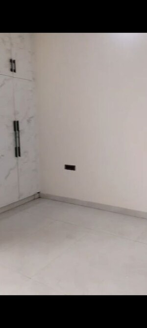 1 BHK Builder Floor For Rent in Moti Nagar