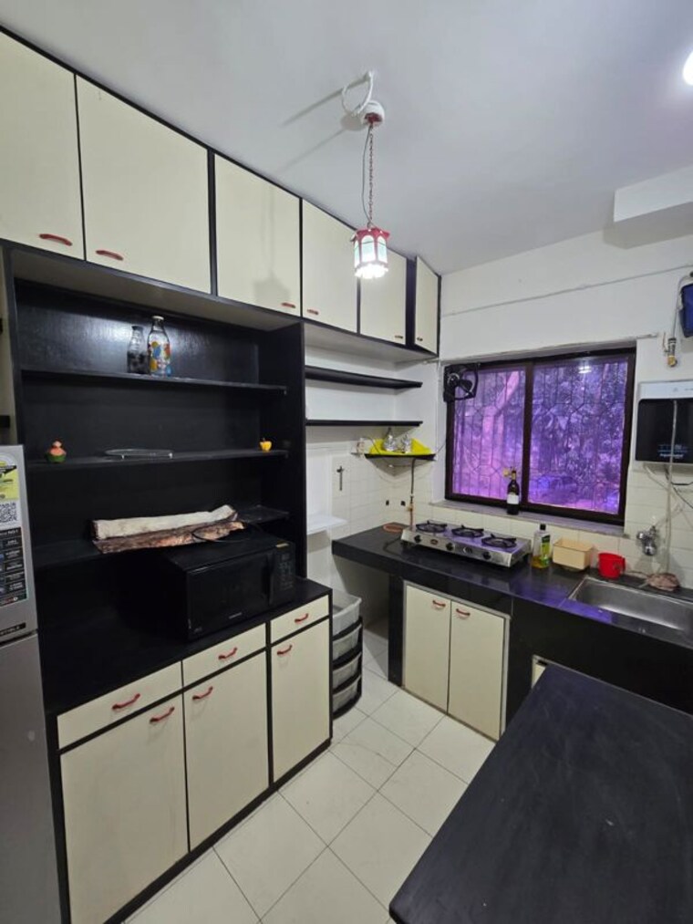 Kitchen, bandra west 2 Bedroom 680 Sq.Ft. Apartment In Bandra West Mumbai 10633020